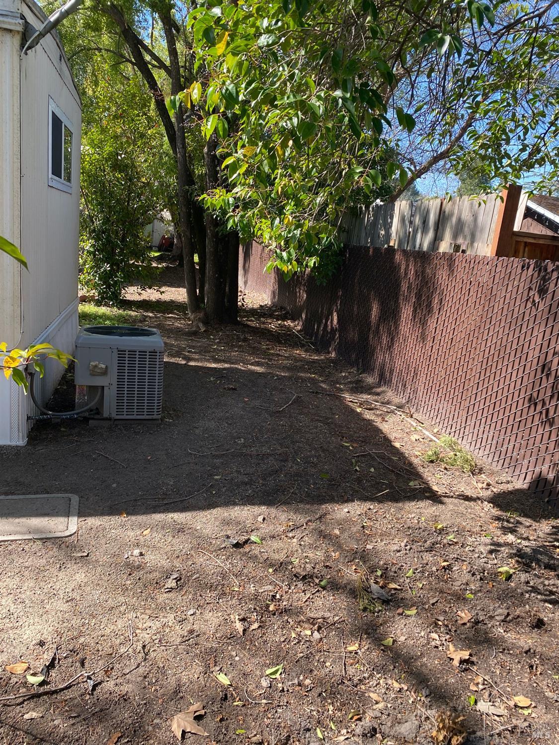 2412 Foothill Blvd #79