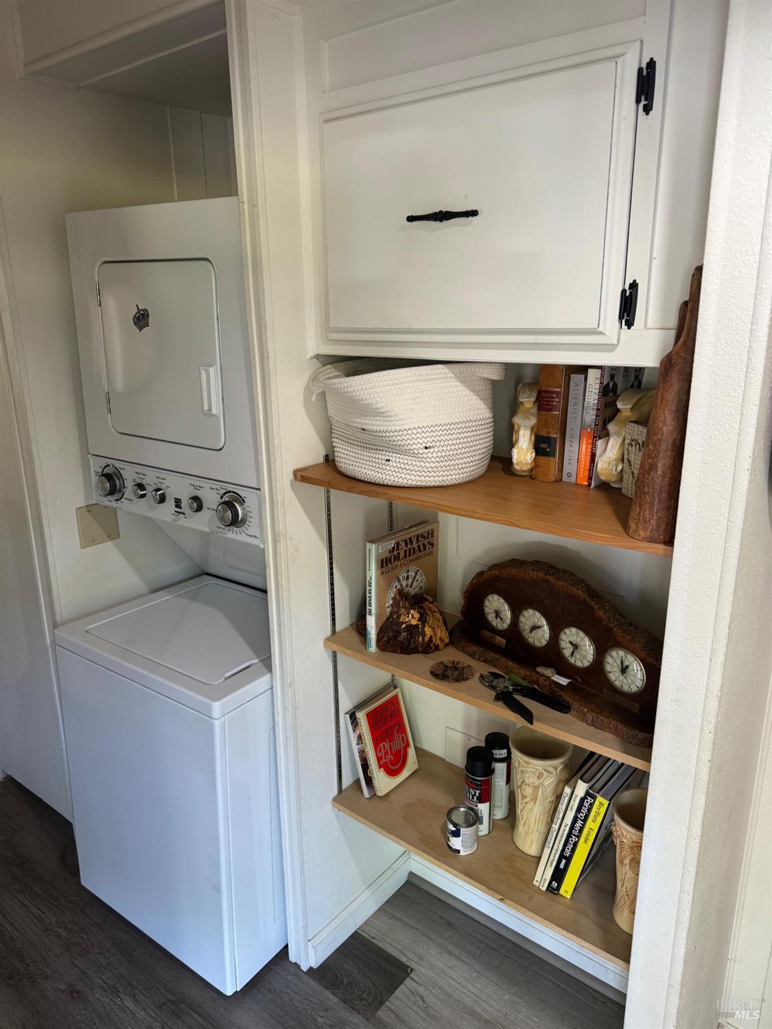 2412 Foothill Blvd #7