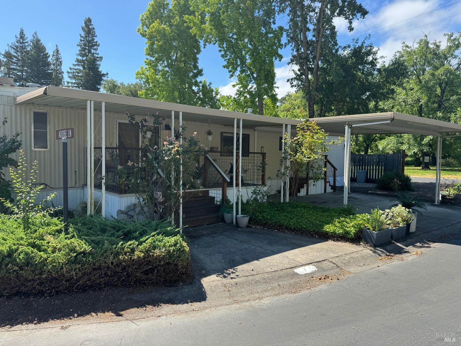 2412 Foothill Blvd #7