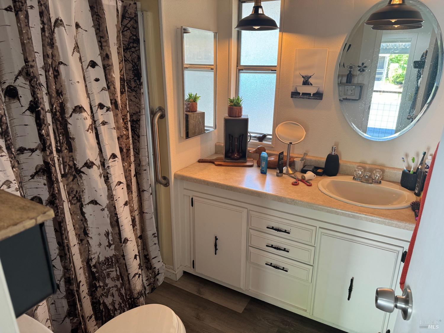 2412 Foothill Blvd #7