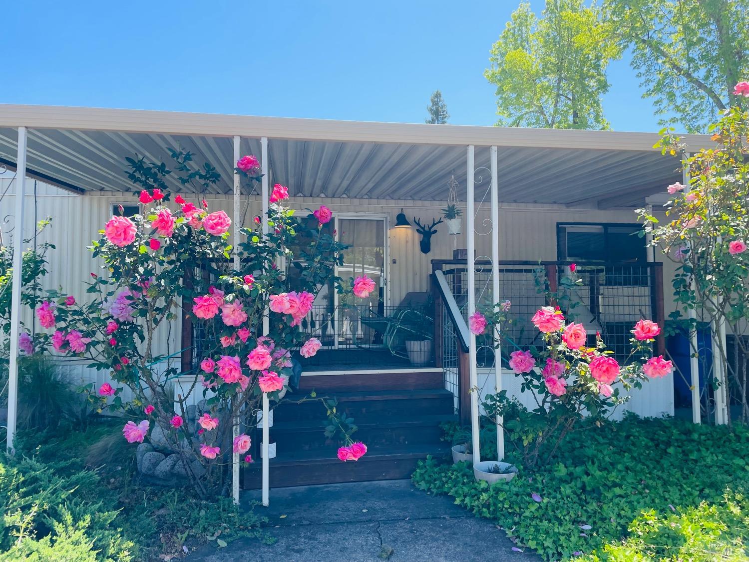 2412 Foothill Blvd #7