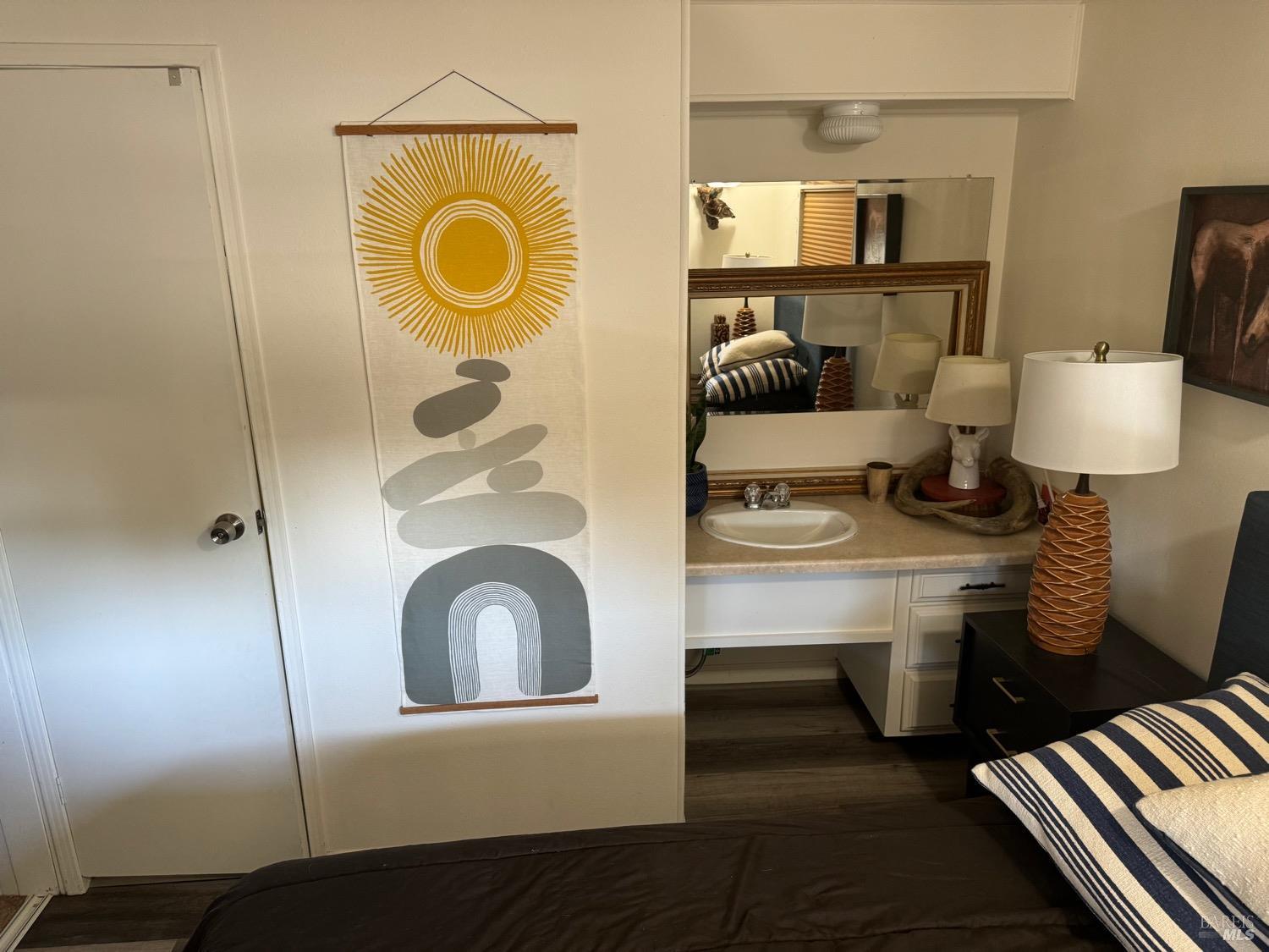 2412 Foothill Blvd #7