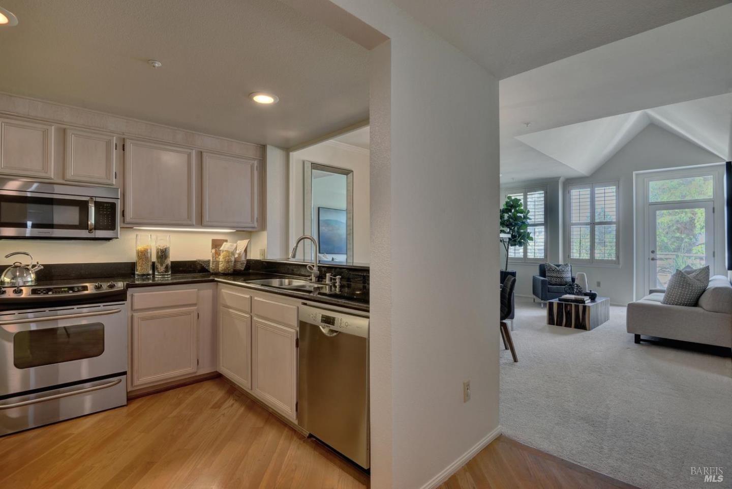 550 Ortega Ave #A401