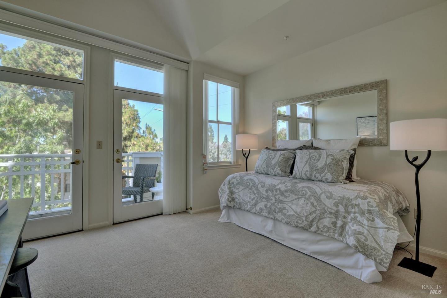 550 Ortega Ave #A401