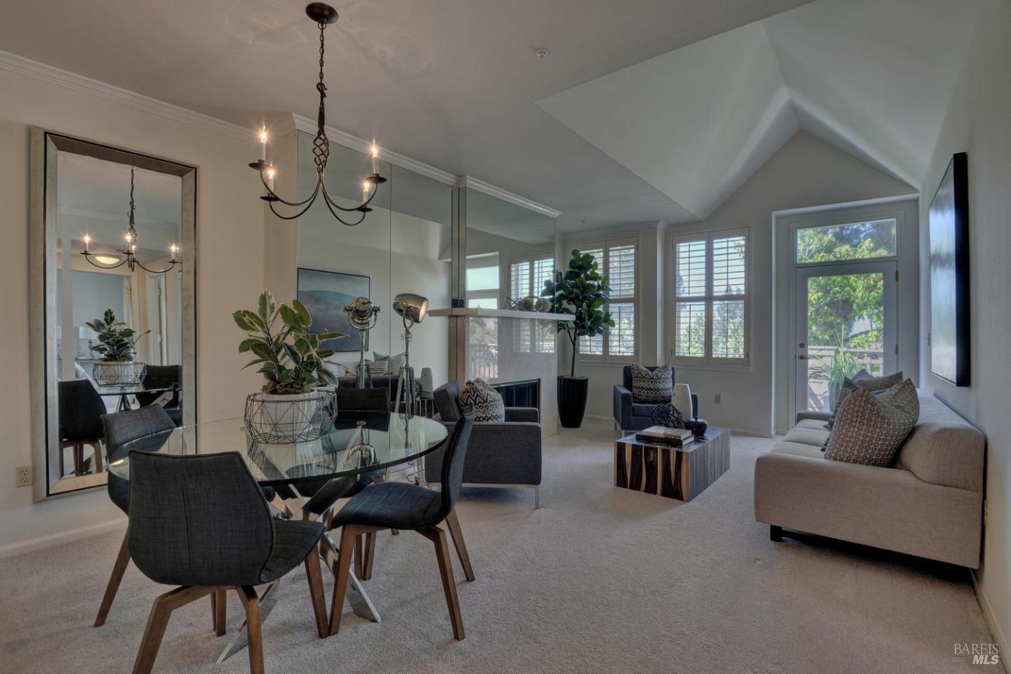 550 Ortega Ave #A401