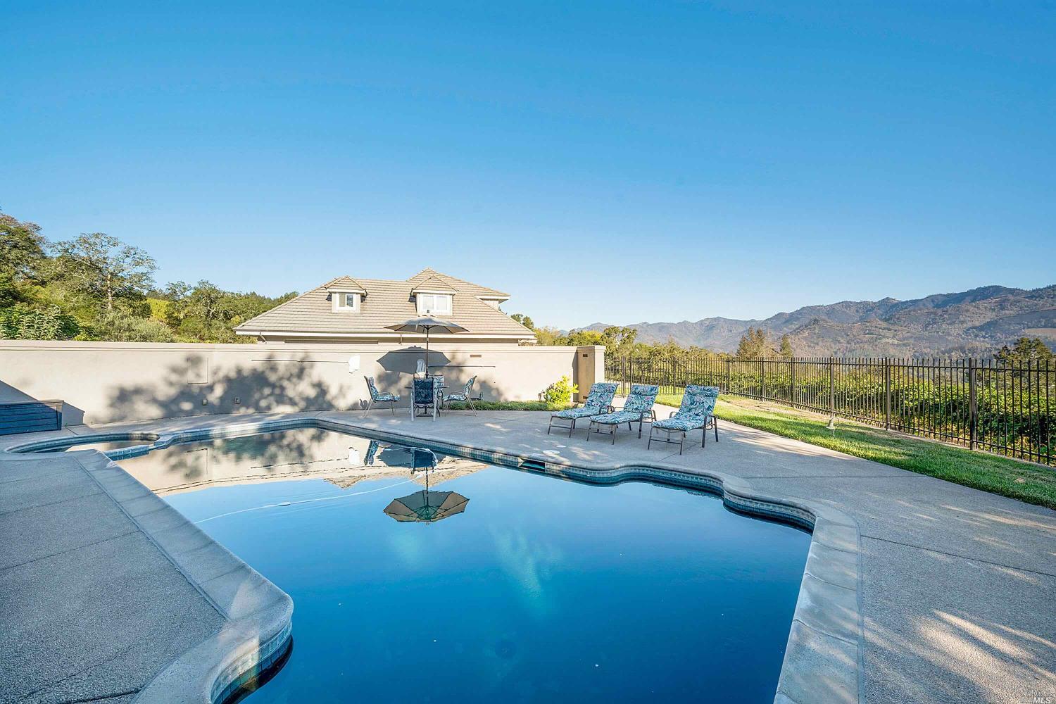 3397 Saint Helena Hwy N