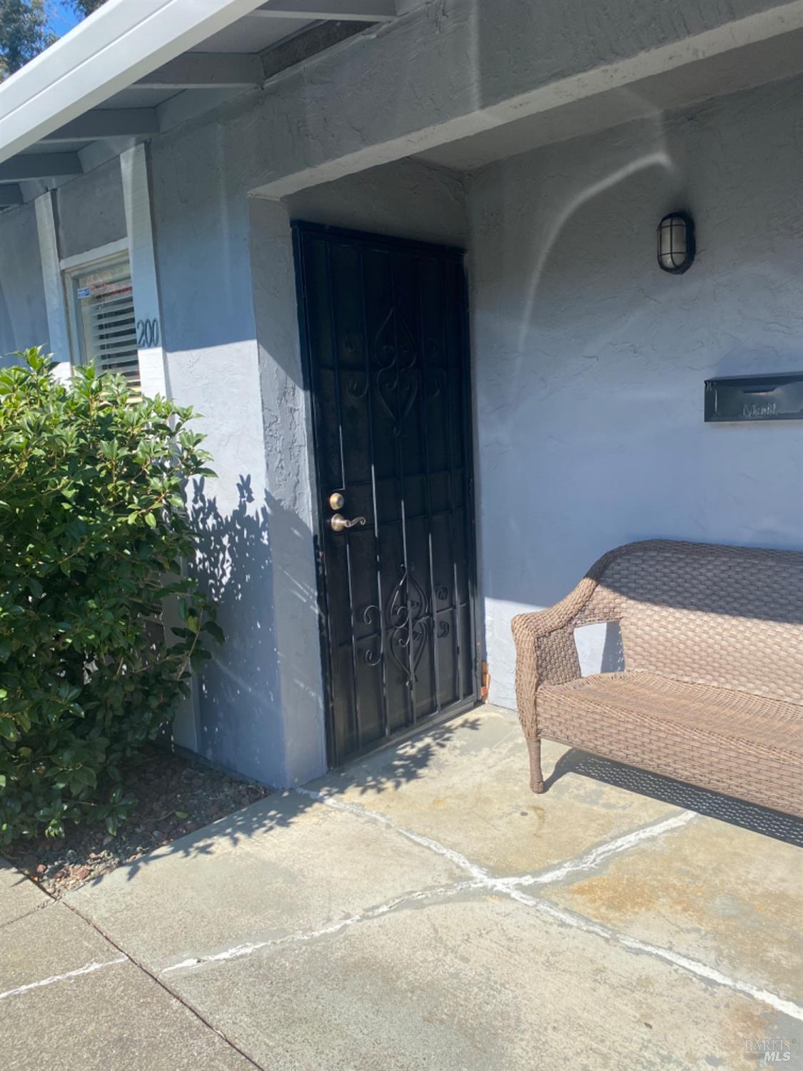200 Del Luz Ct