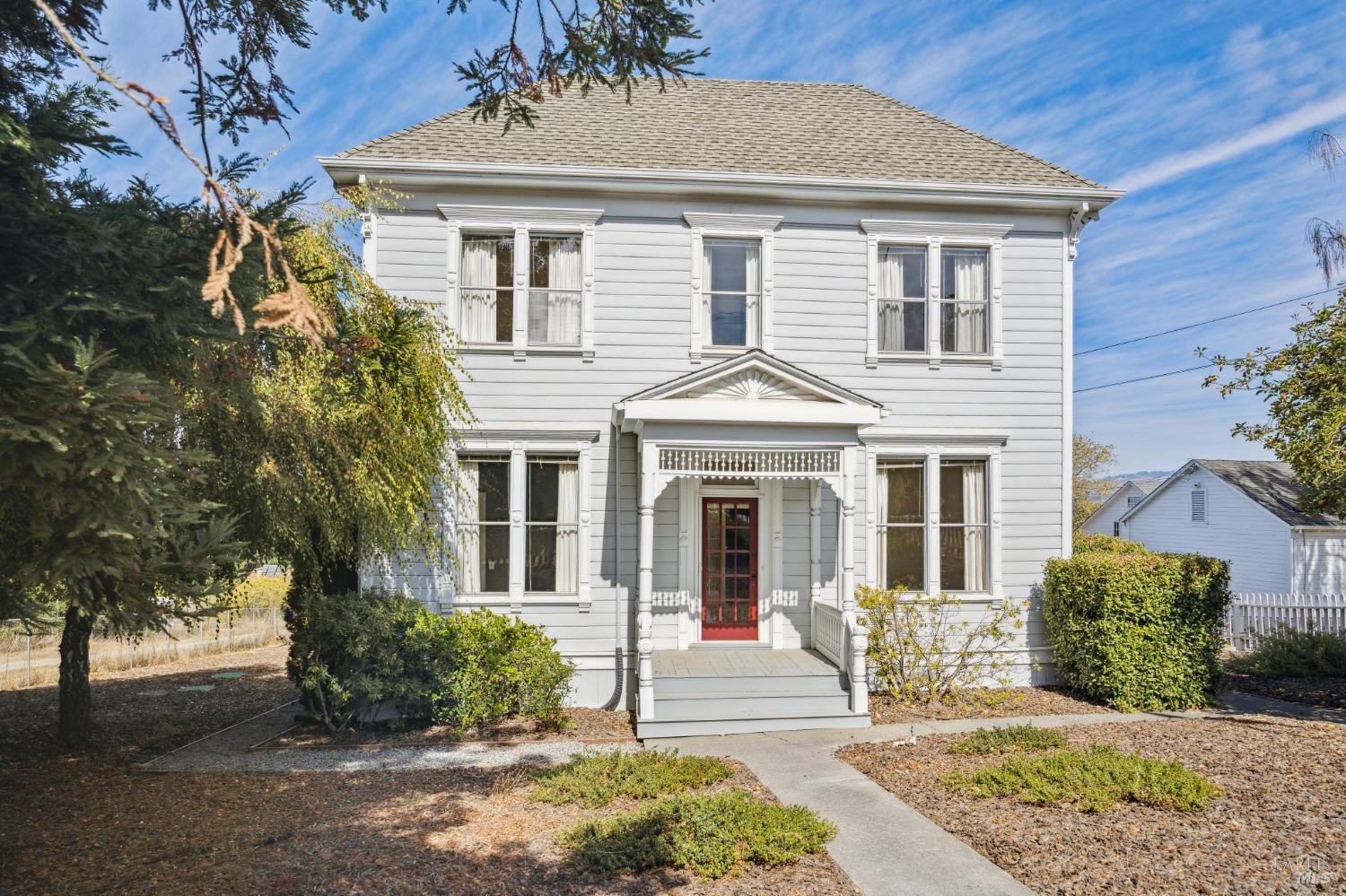 1900-1901 Middle Two Rock Rd