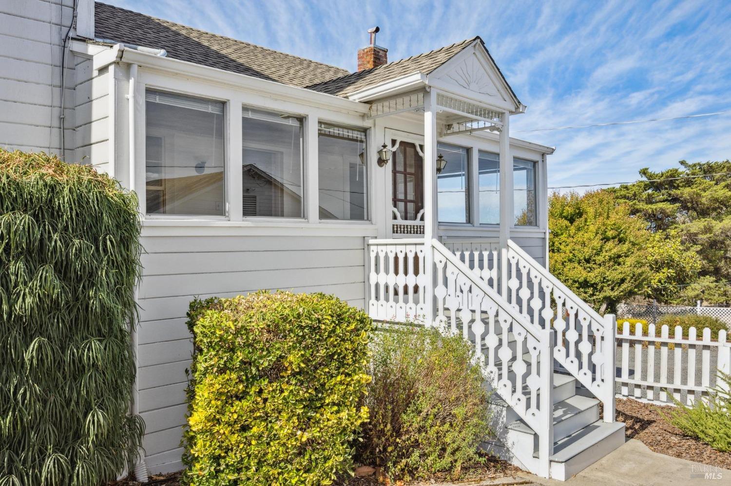 1900-1901 Middle Two Rock Rd