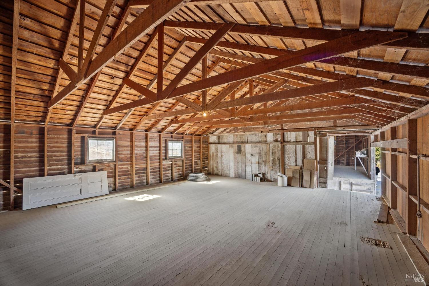 1900-1901 Middle Two Rock Rd