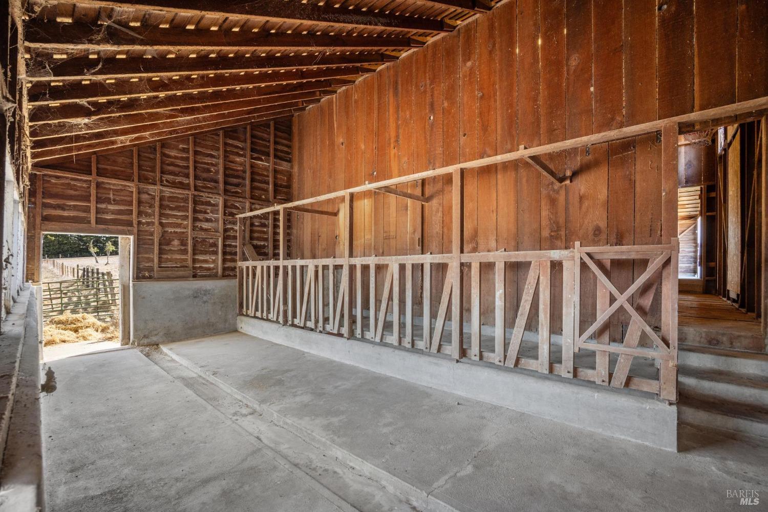 1900-1901 Middle Two Rock Rd