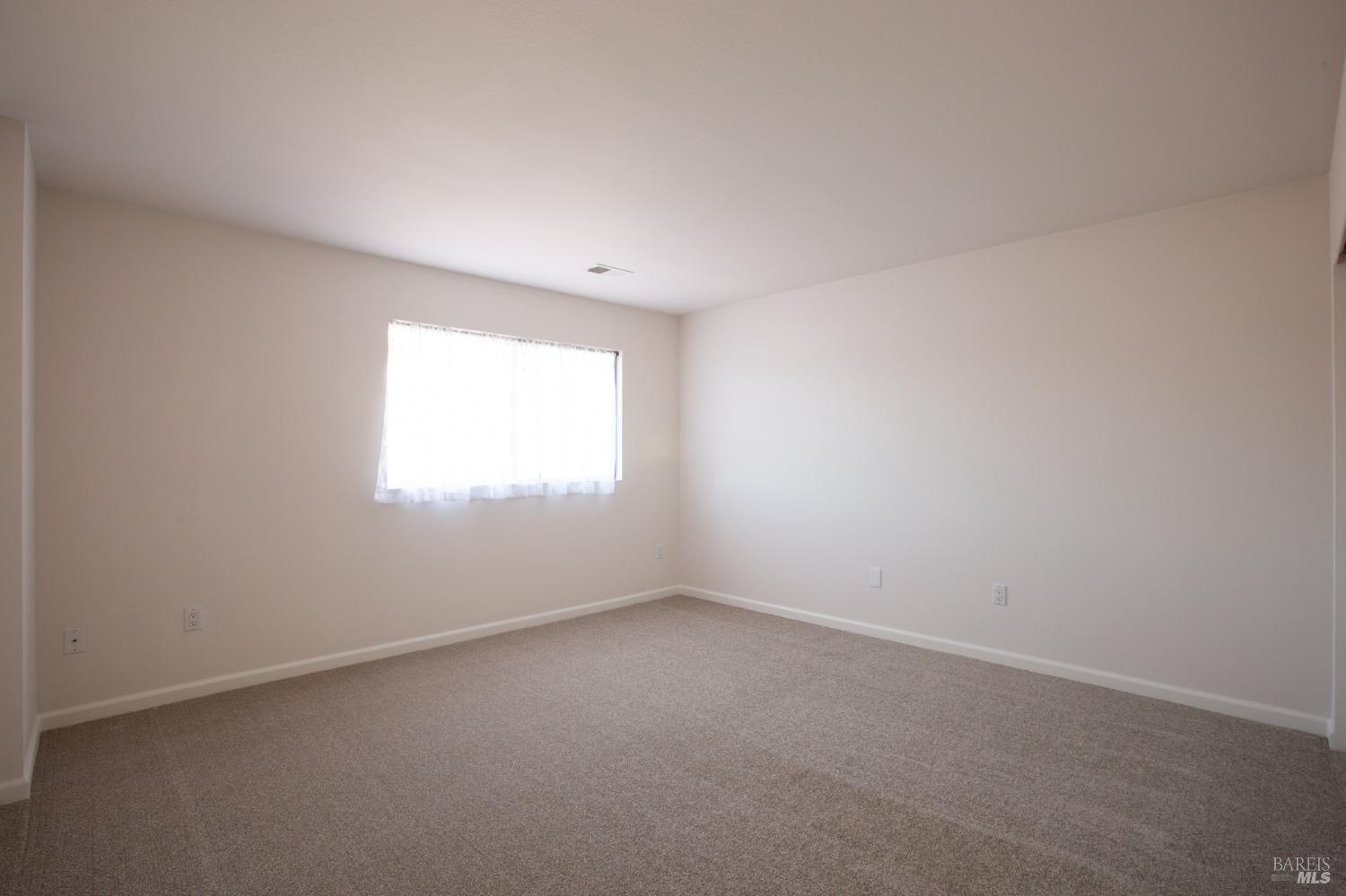 19167 Robinson Rd #L