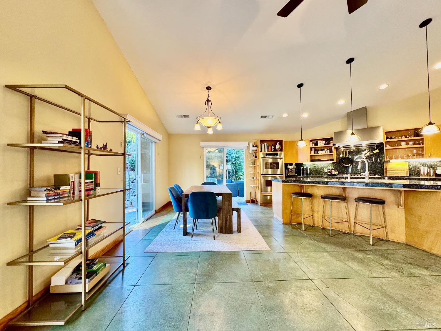 400 Glass Mountain Rd