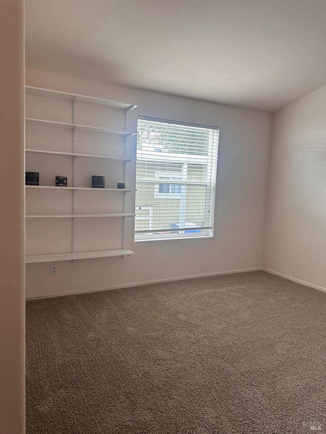 2412 Foothill Blvd #20