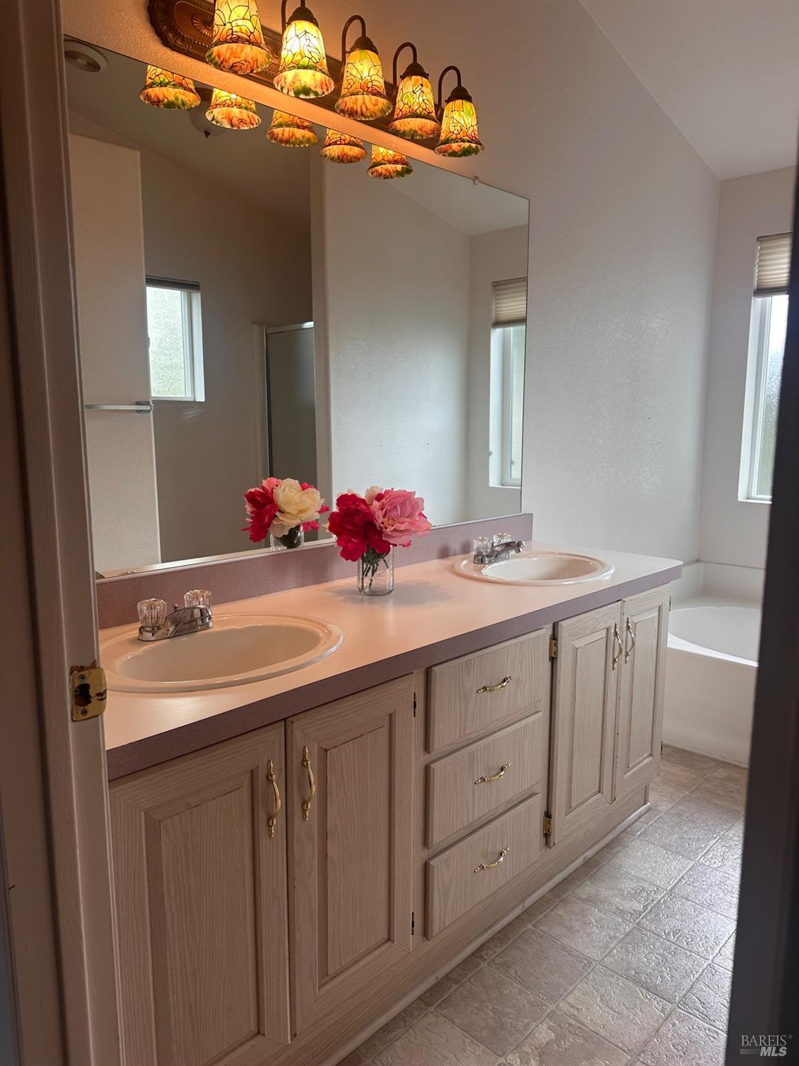 2412 Foothill Blvd #20