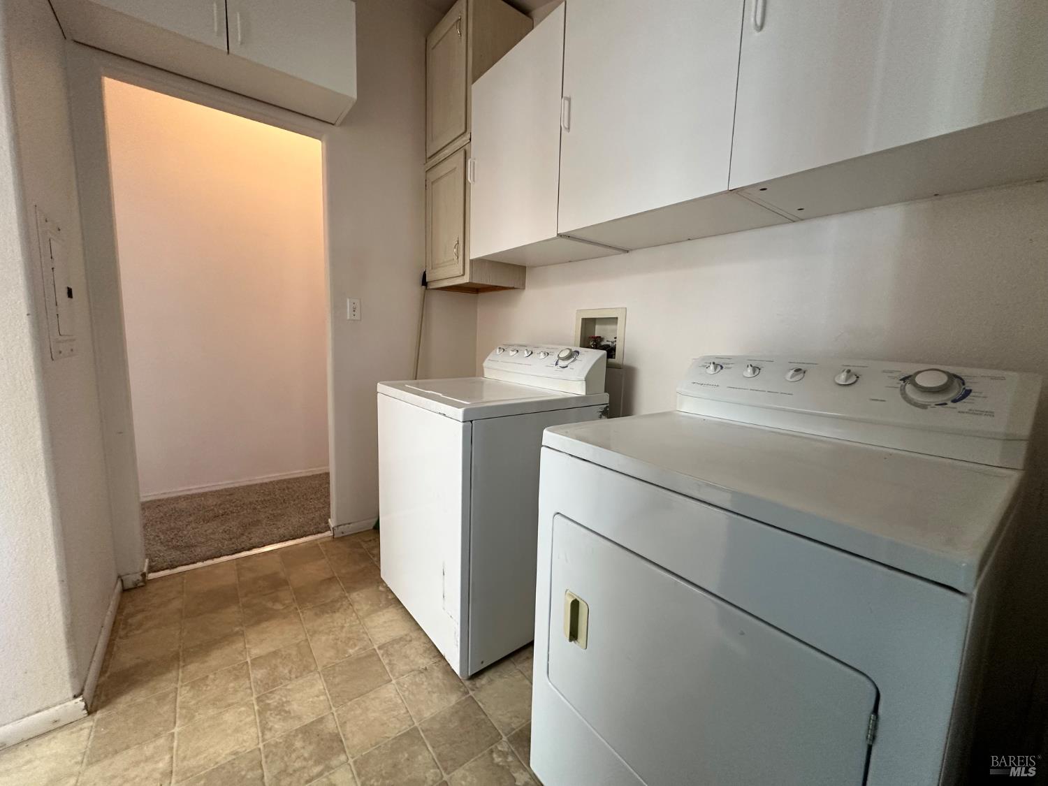 2412 Foothill Blvd #20