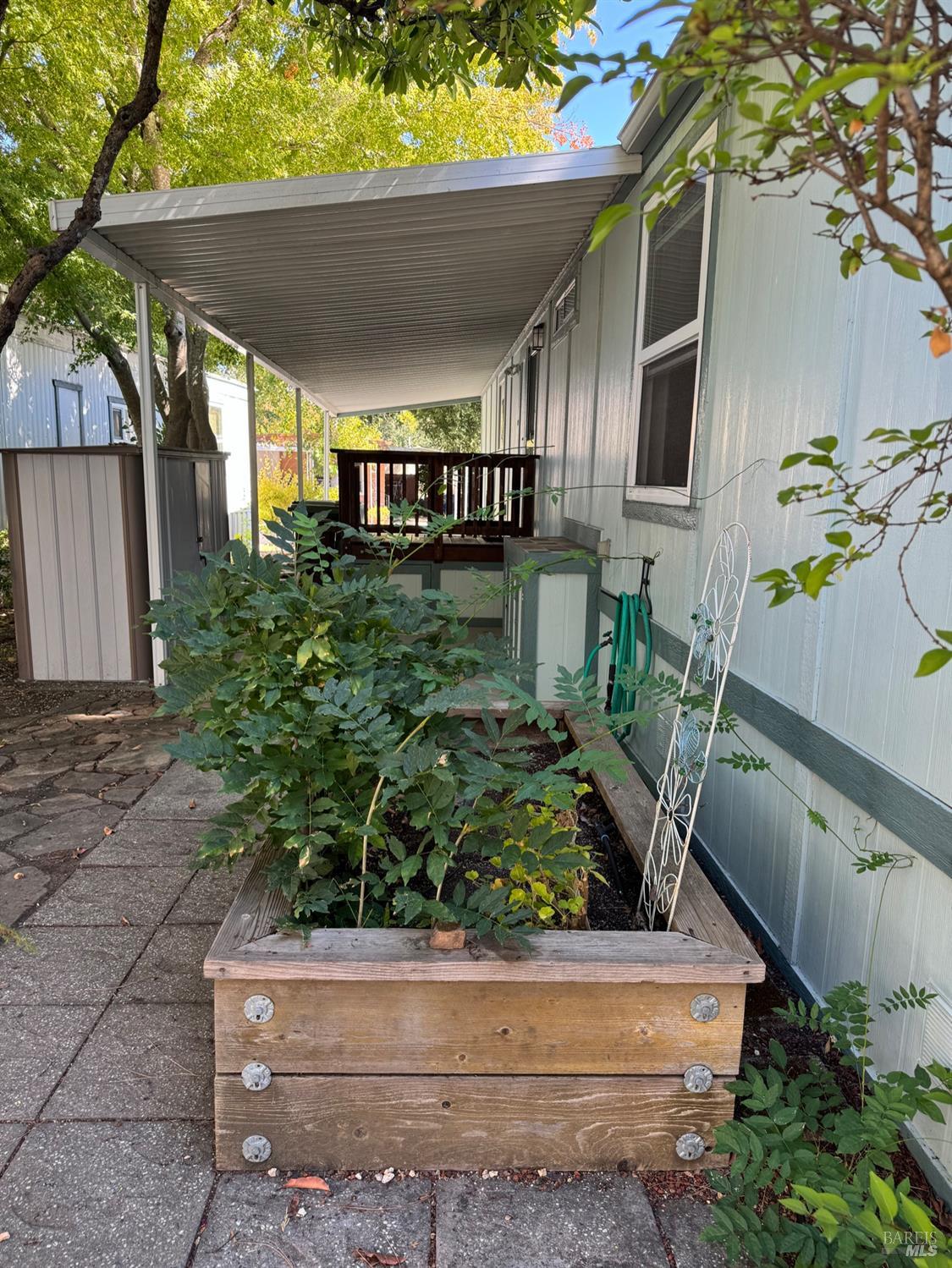 2412 Foothill Blvd #20