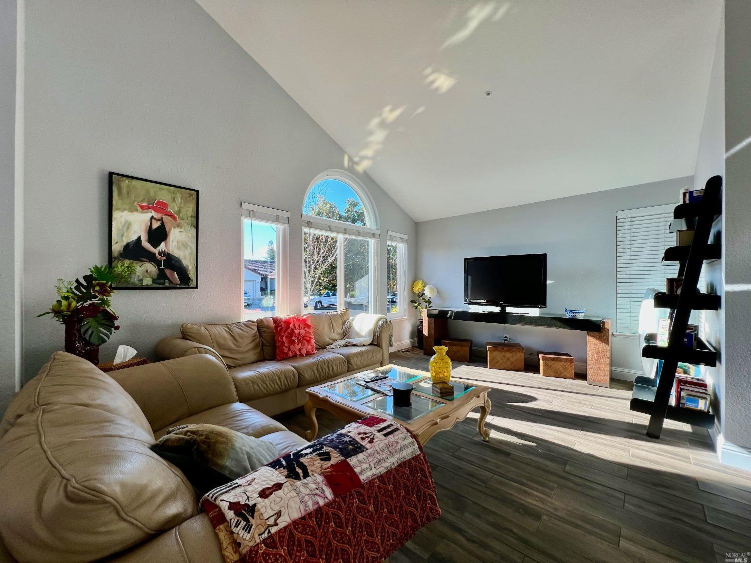 2454 Wine Country Ave