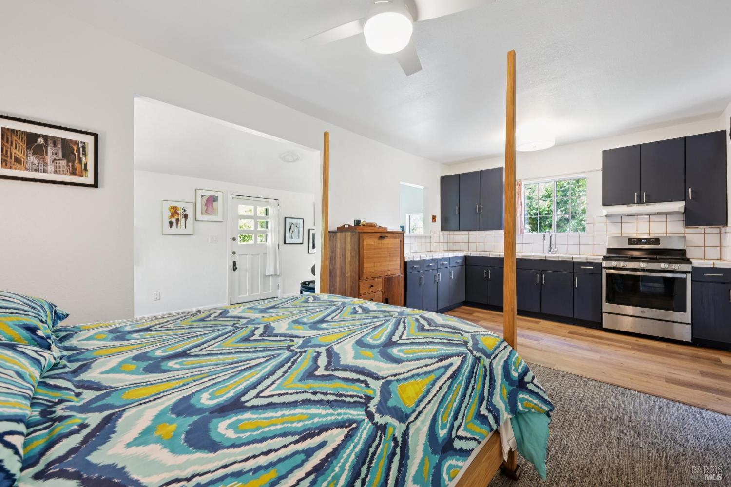 18380 Cottonwood Ave