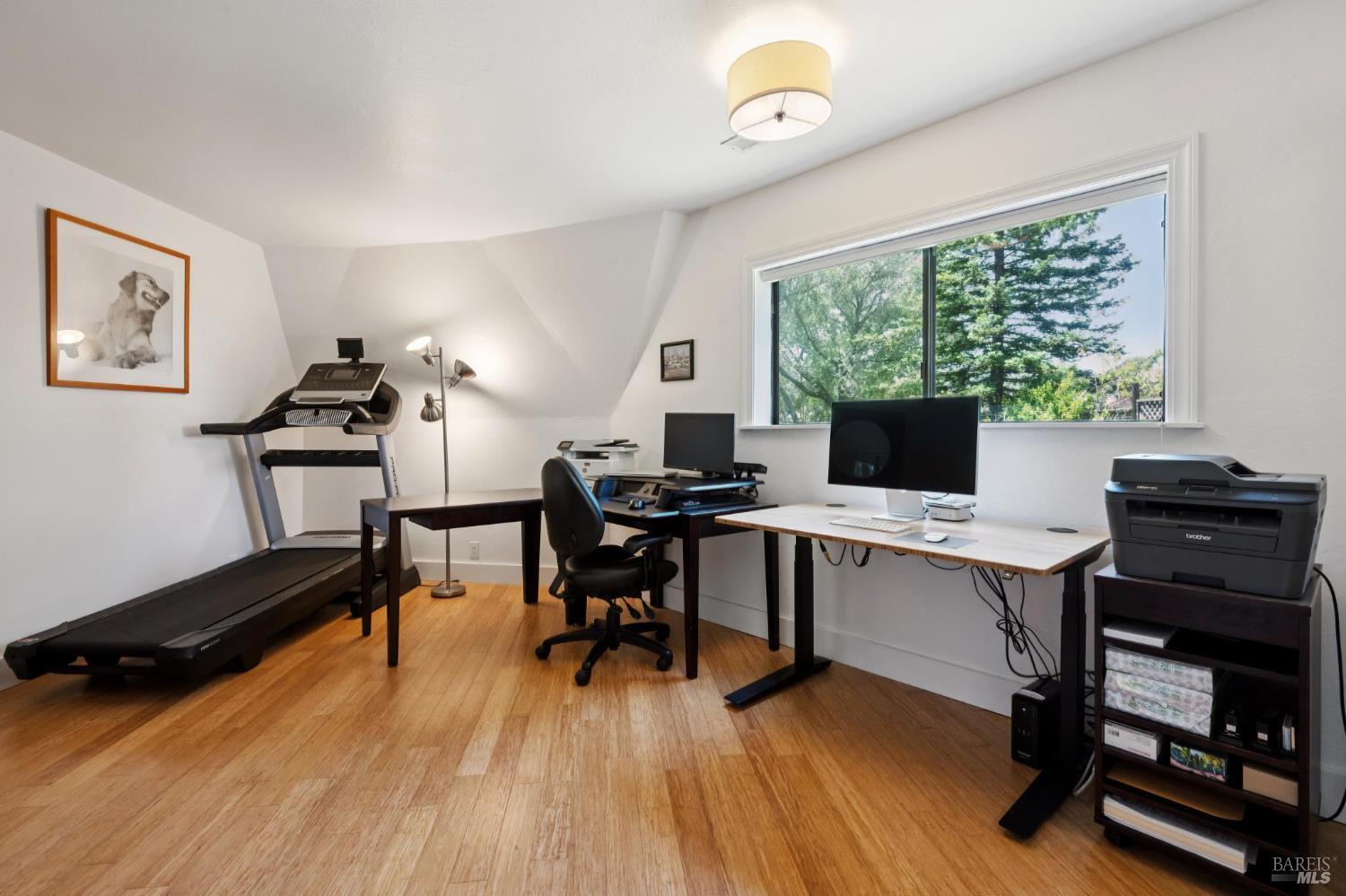 18380 Cottonwood Ave