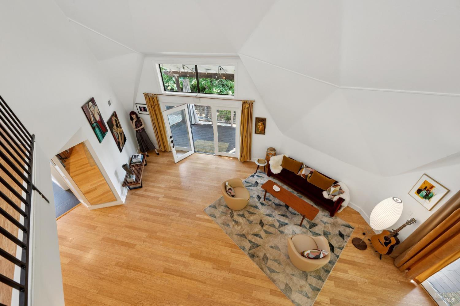 18380 Cottonwood Ave