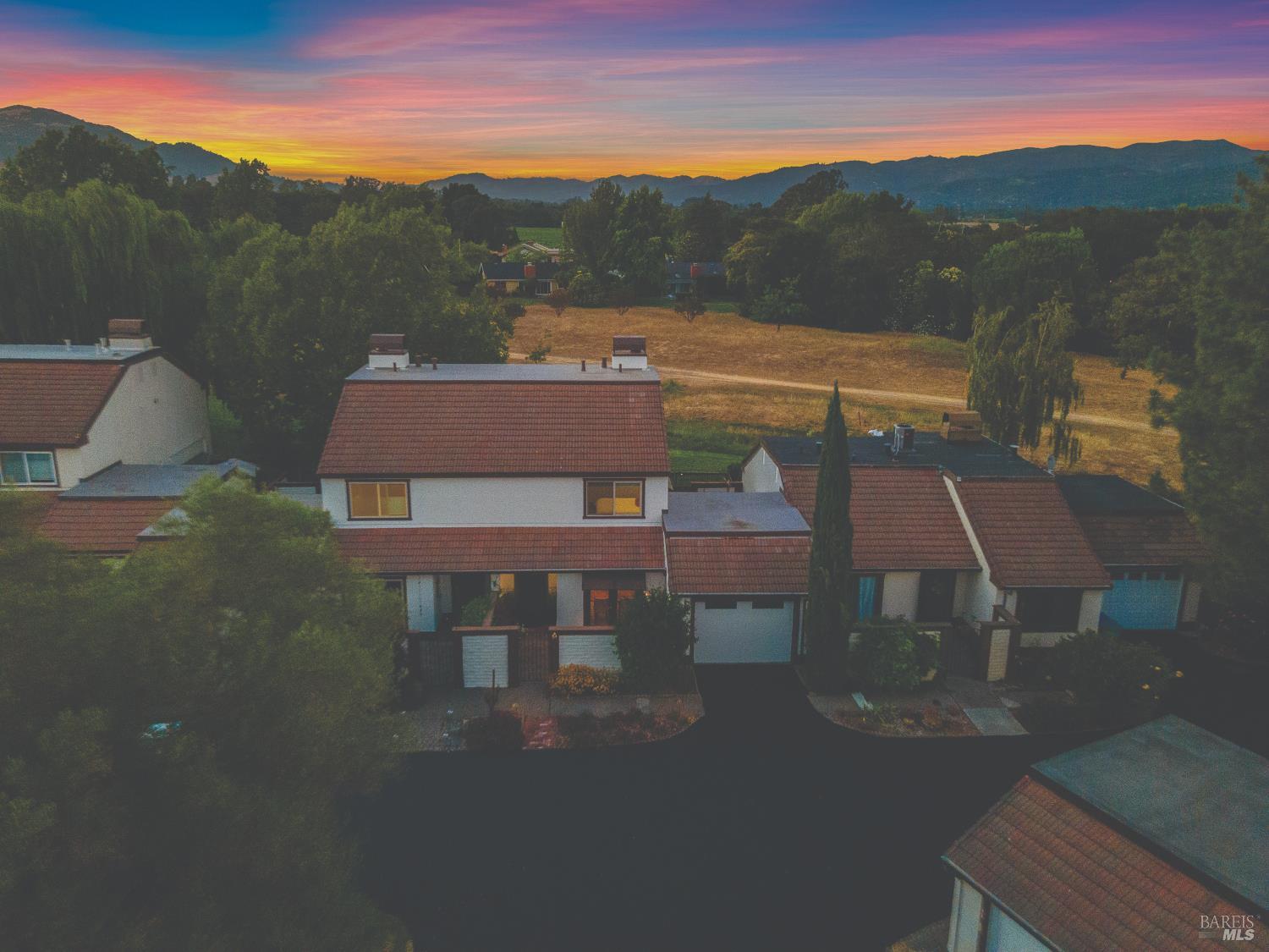 51 Vineyard Cir