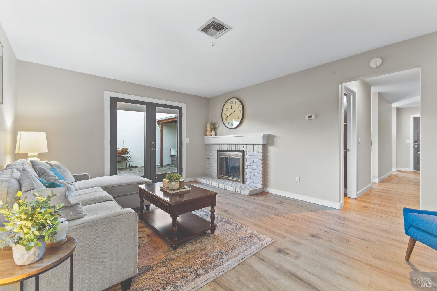 51 Vineyard Cir