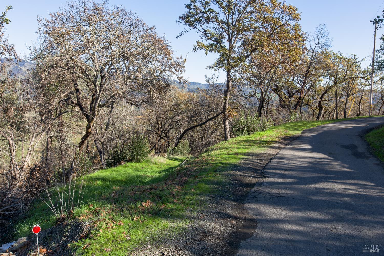 Tucker Rd