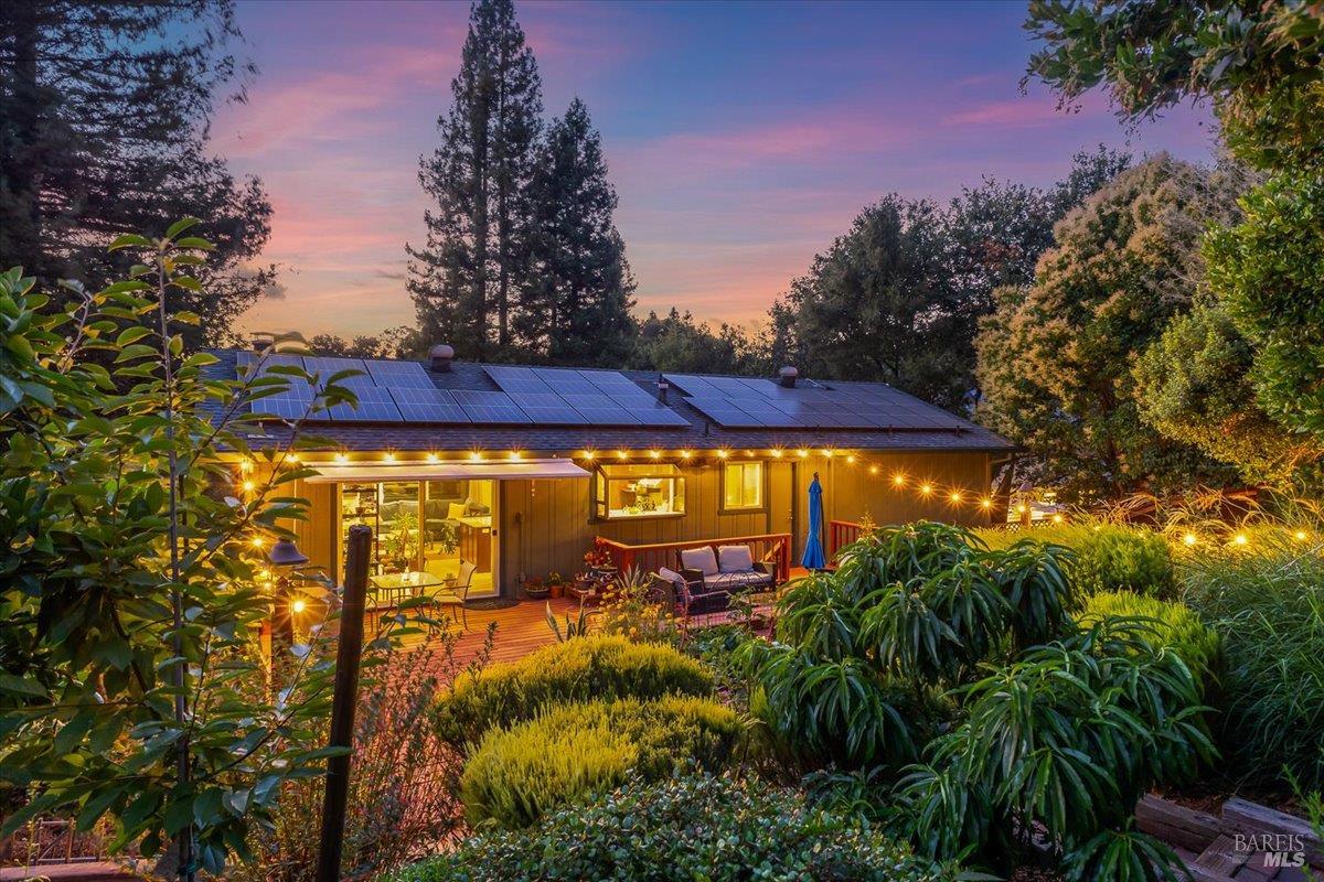 1200 Calle Del Arroyo