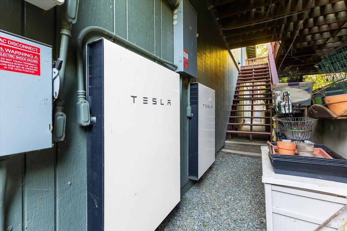 1200 Calle Del Arroyo