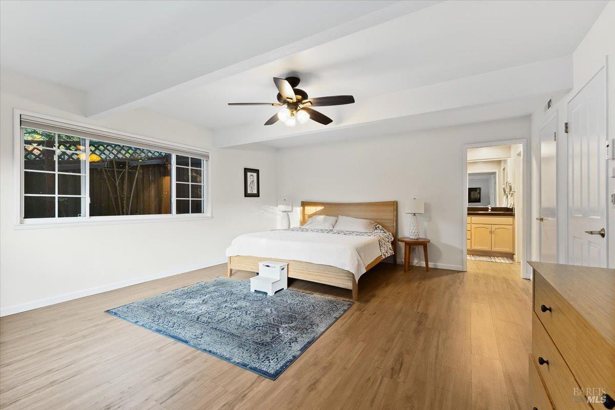 1200 Calle Del Arroyo