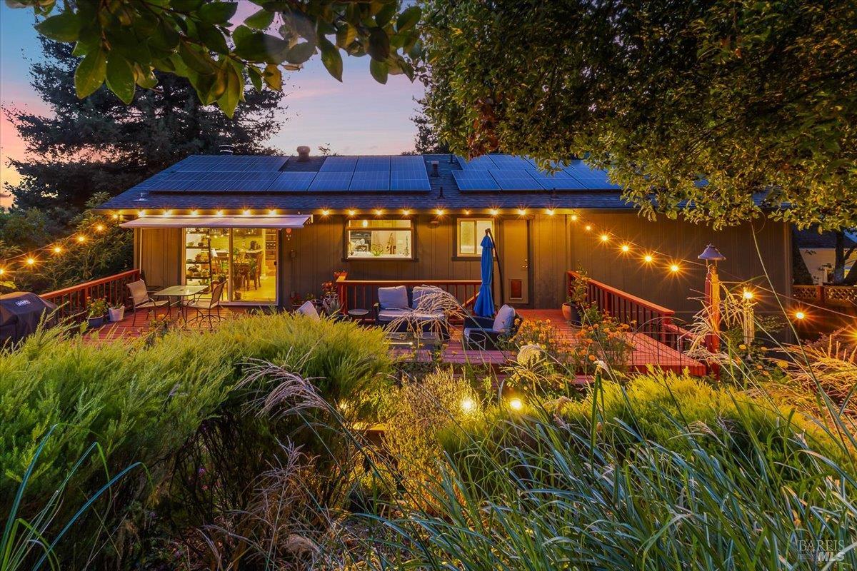 1200 Calle Del Arroyo