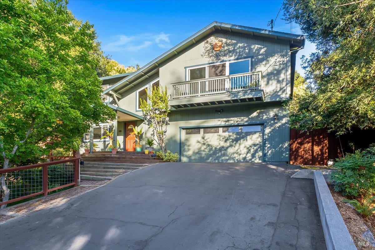 1200 Calle Del Arroyo