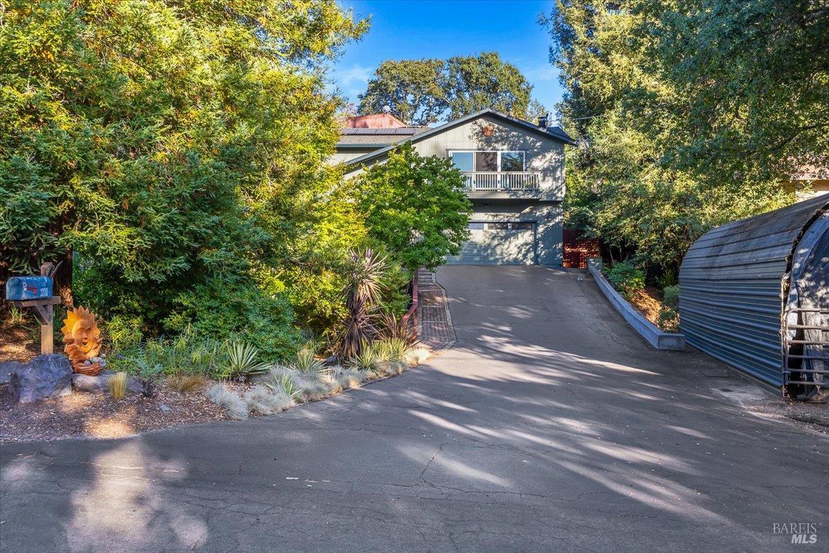 1200 Calle Del Arroyo