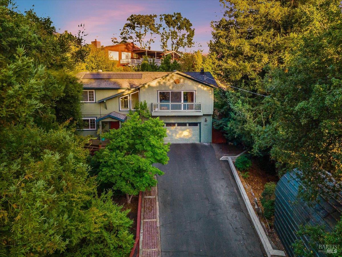 1200 Calle Del Arroyo