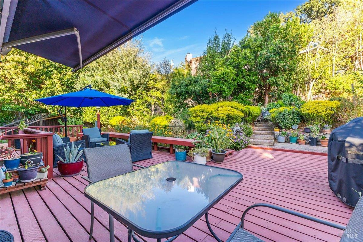 1200 Calle Del Arroyo