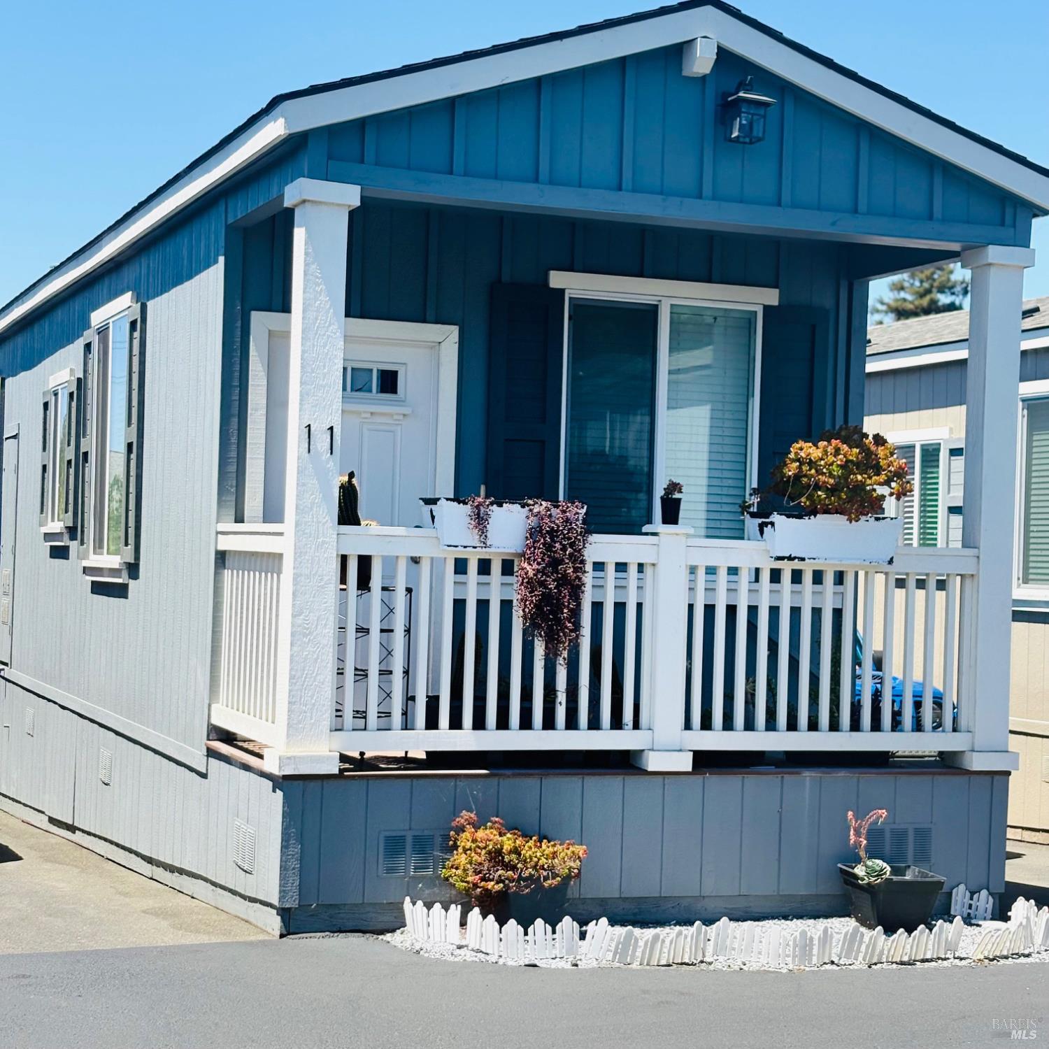 1161 Benicia Rd #11