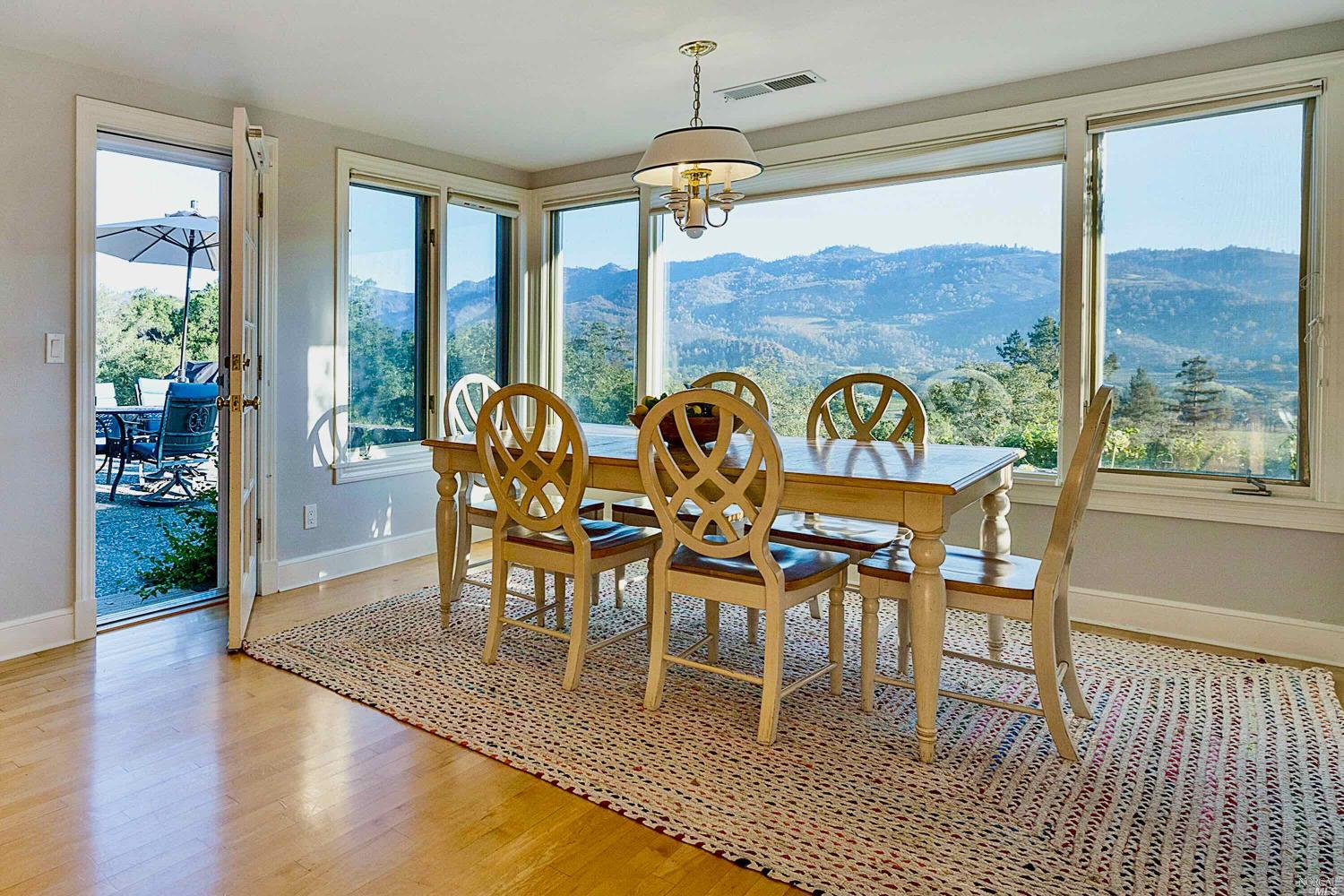 3397 Saint Helena Hwy N