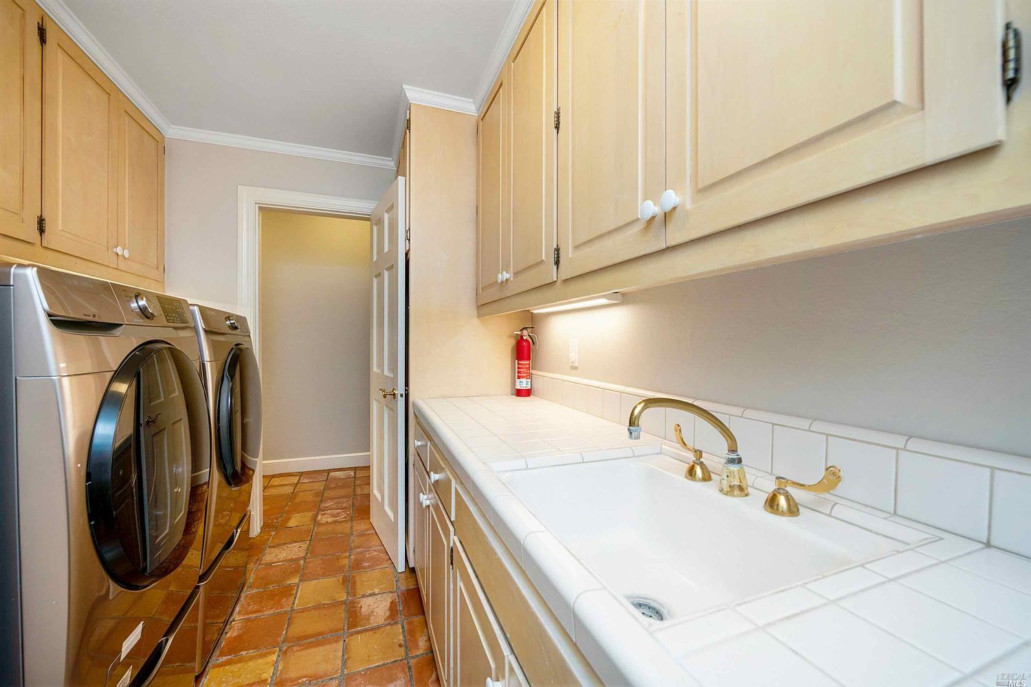 3397 Saint Helena Hwy N