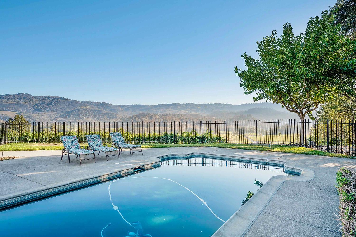 3397 Saint Helena Hwy N