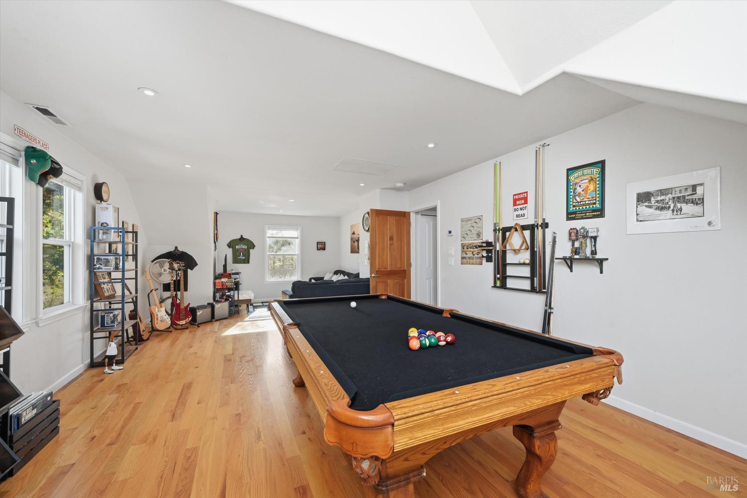 21264 Santa Clara Road
