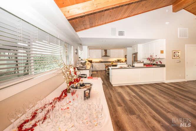 47 Cuernavaca Drive