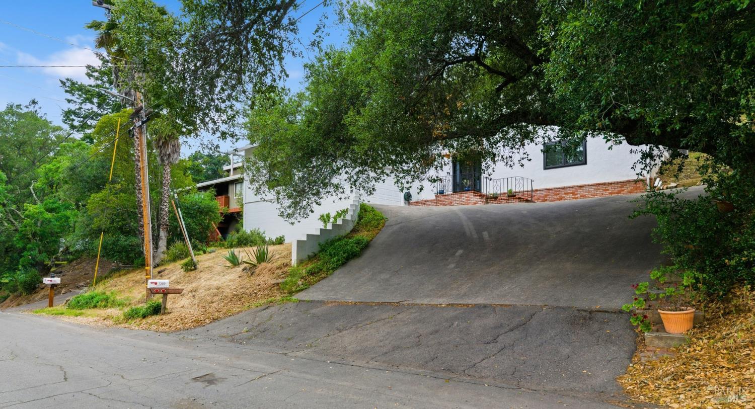 1289 Calle Del Arroyo