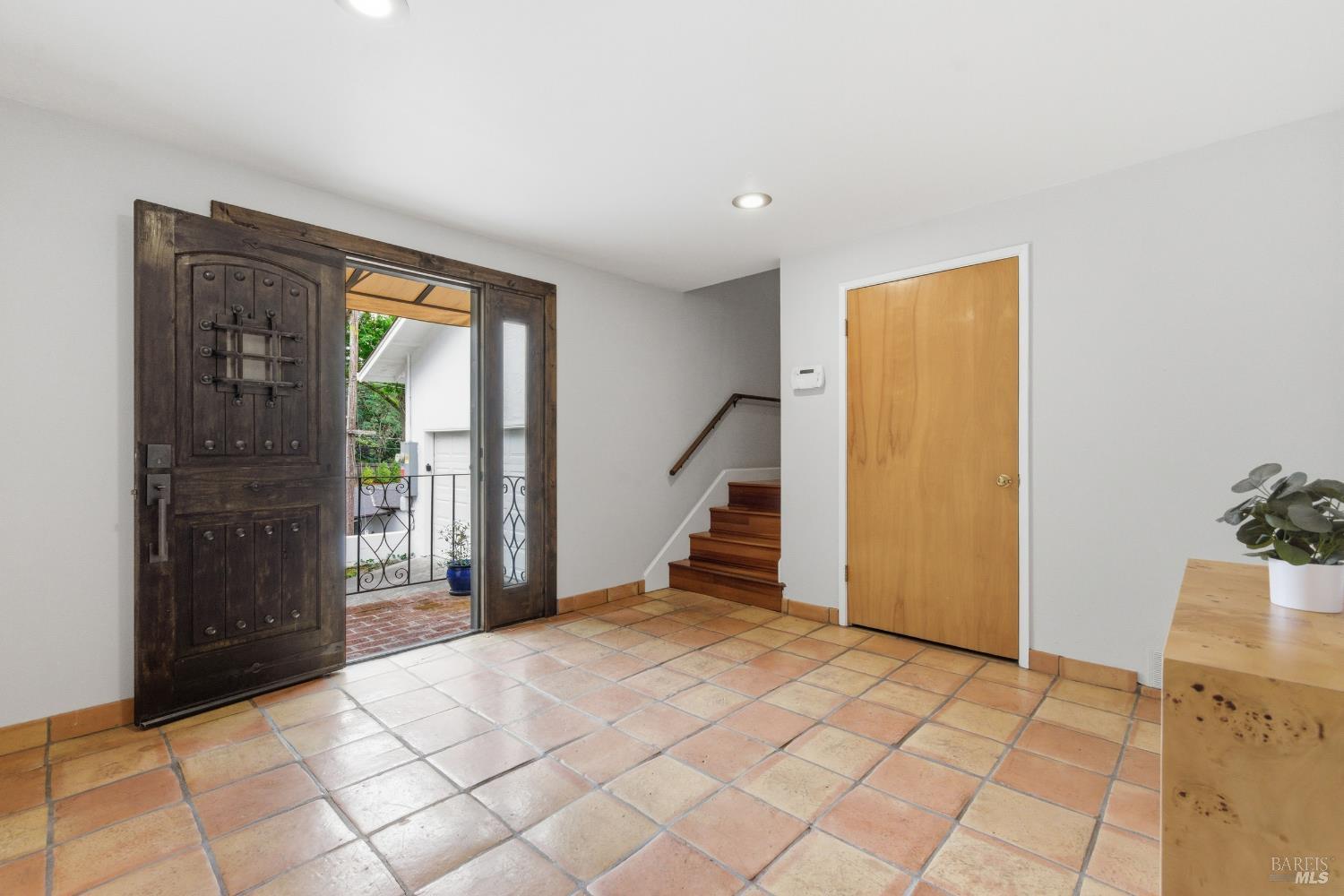 1289 Calle Del Arroyo