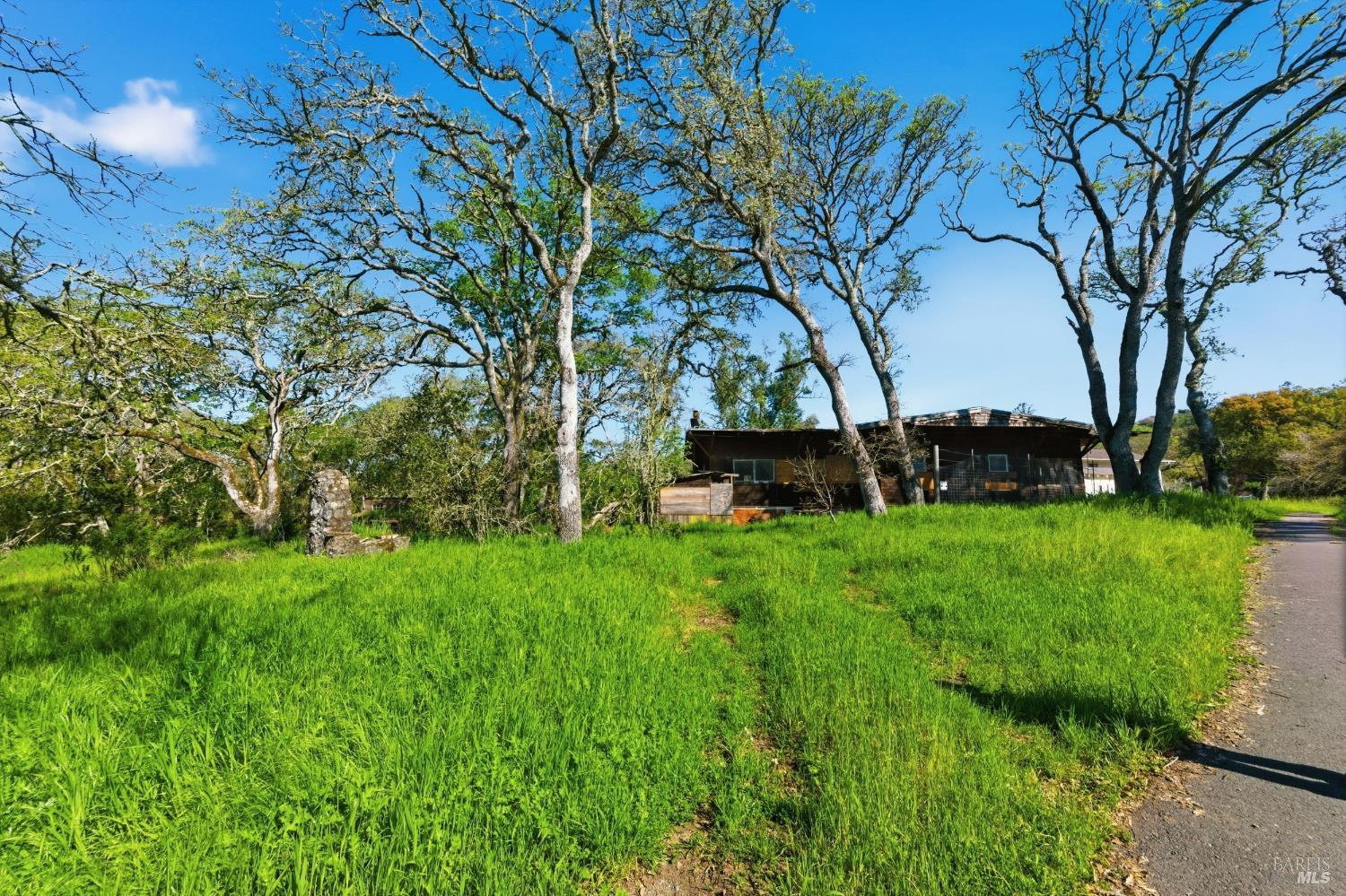 3575 Wood Valley Road