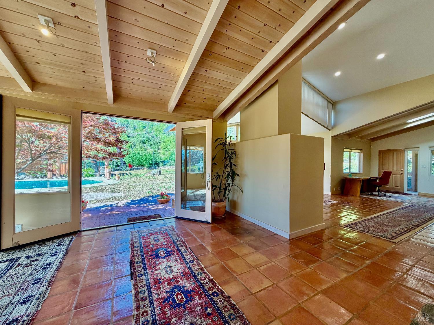 321 Dutch Henry Canyon Road