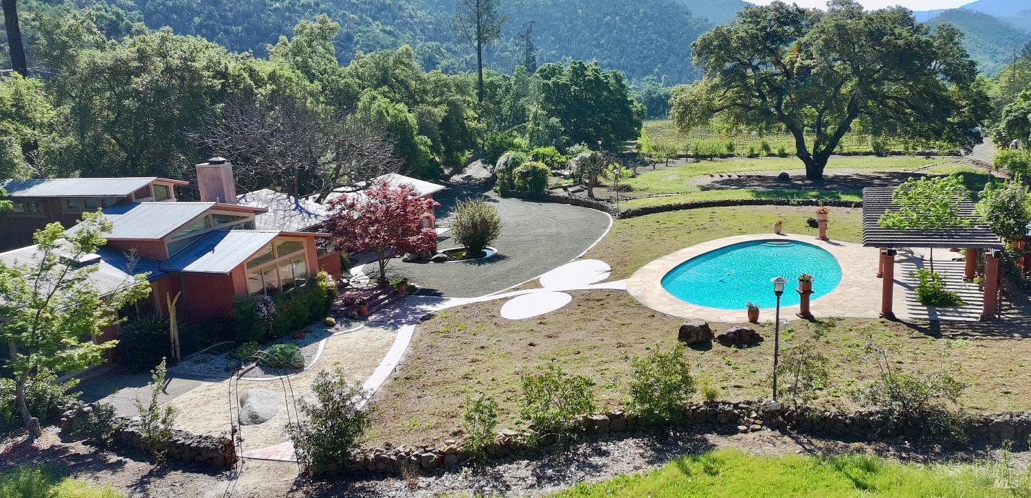 321 Dutch Henry Canyon Road