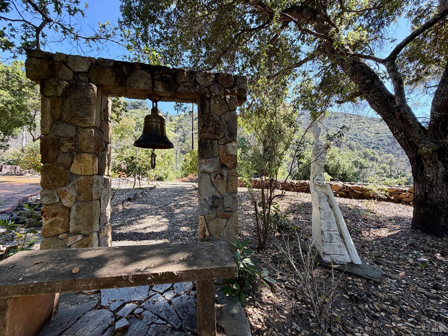 321 Dutch Henry Canyon Road