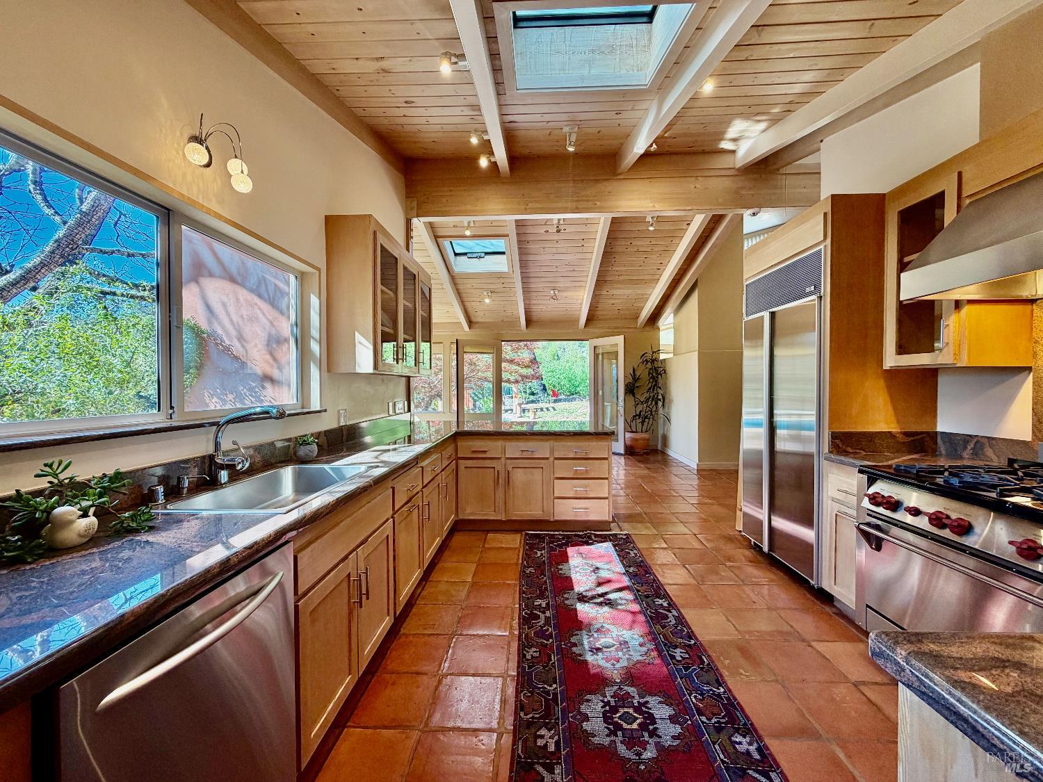 321 Dutch Henry Canyon Road