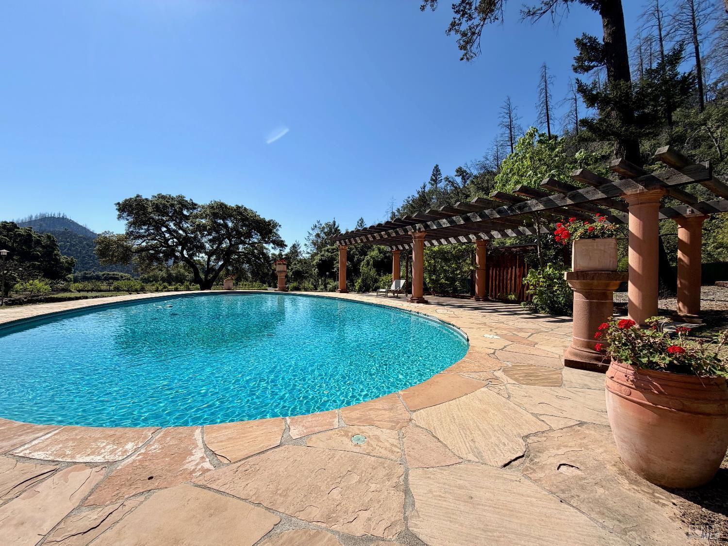 321 Dutch Henry Canyon Road